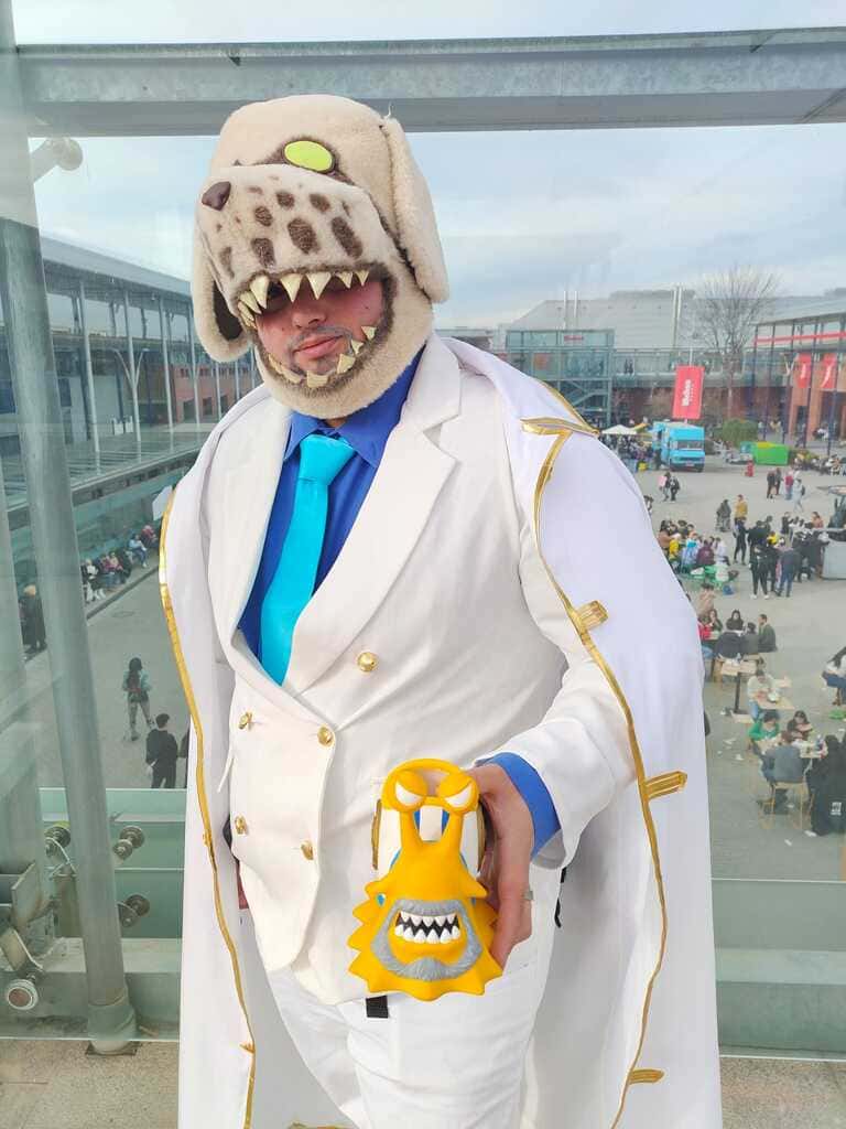 Garp (One Piece) - Rayzor