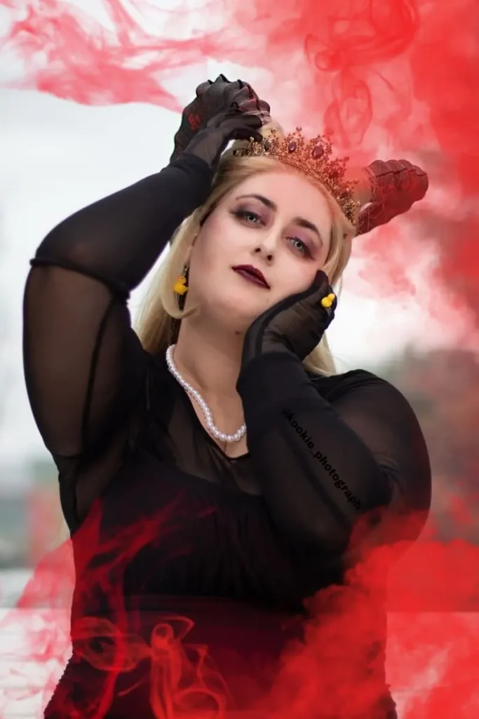 Lilith (Hazbin Hotel) - Kookie - Fotografía por miriraw_photo / Edición por Kookie