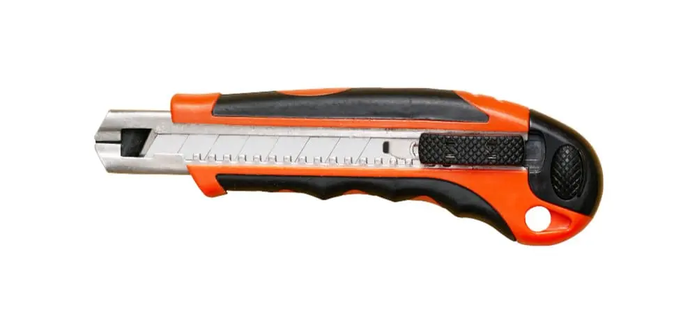 Cutter Profesional como  como herramienta básica para el cosplay