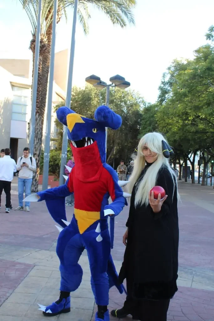 Garchomp (Pokémon) – Fotografía por Miguel Ángel Cabrera