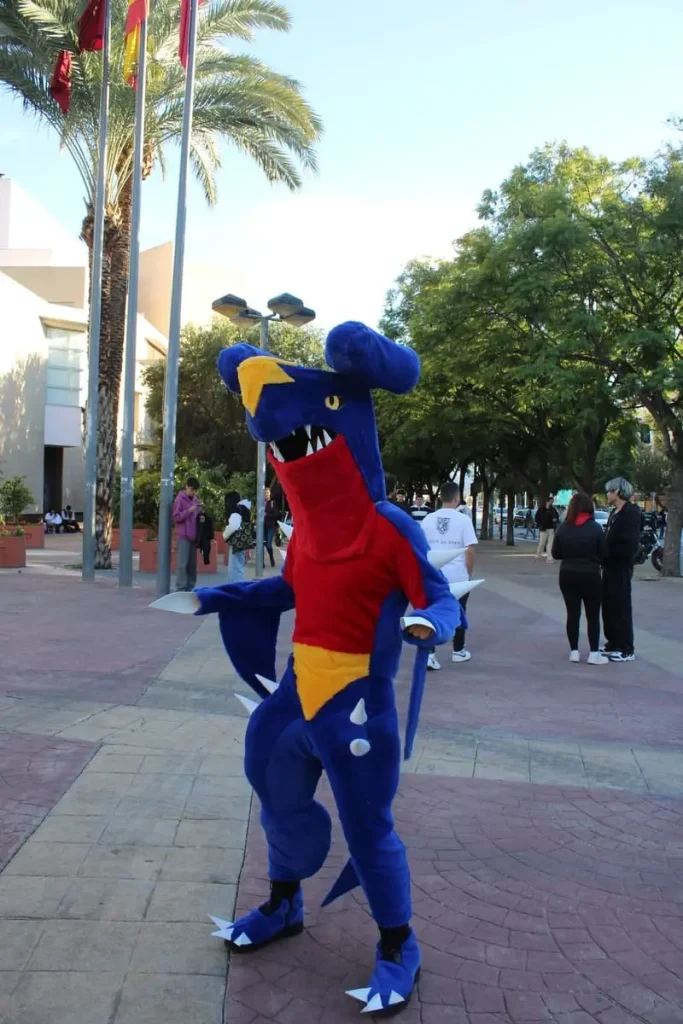 Garchomp (Pokémon) – Eriel - Fotografía por Miguel Ángel Cabrera