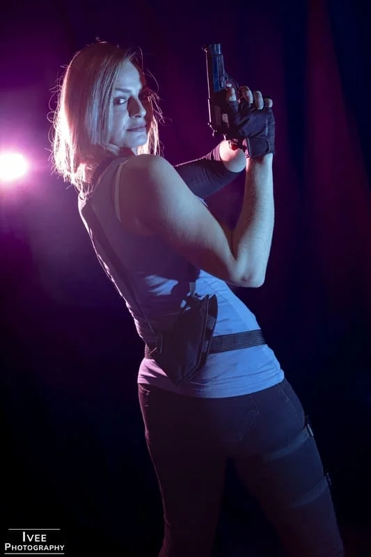 Jill Valentine (Resident Evil 3 Remake) - Cat Thyra – Fotografía por Ivee Photography