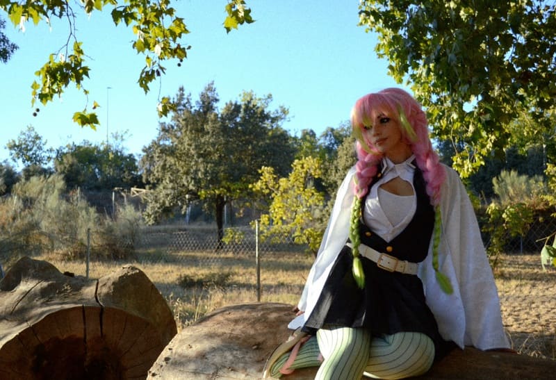 Mitsuri Kanroji (Kimetsu no Yaiba) – Fotografía por Cathaframes