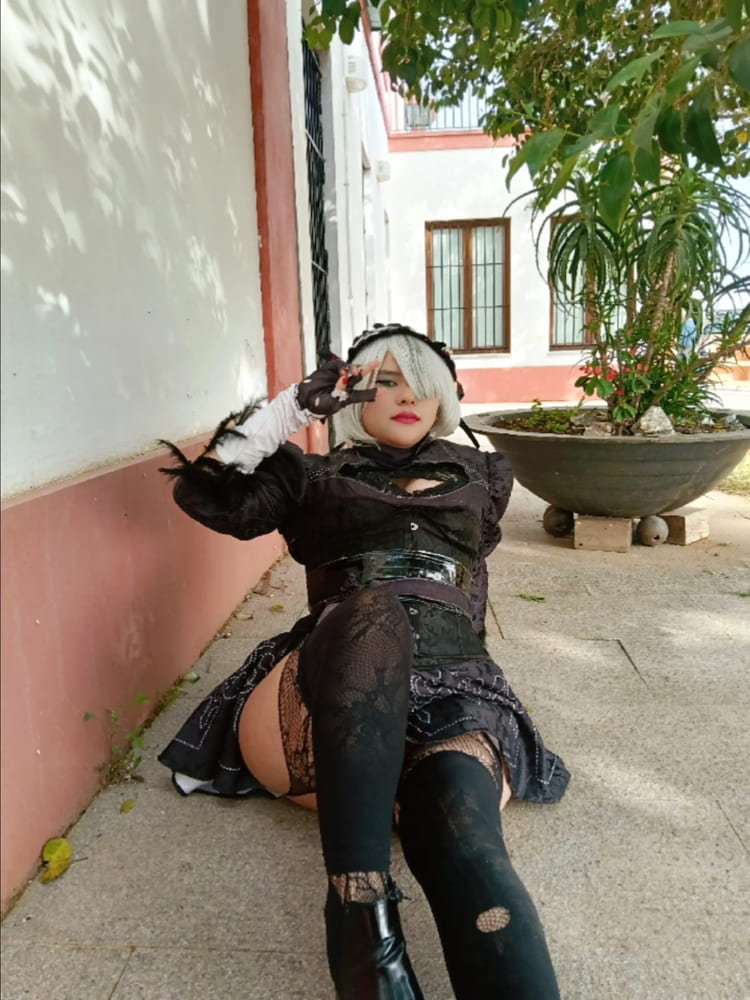 2B (NieR: Automata)