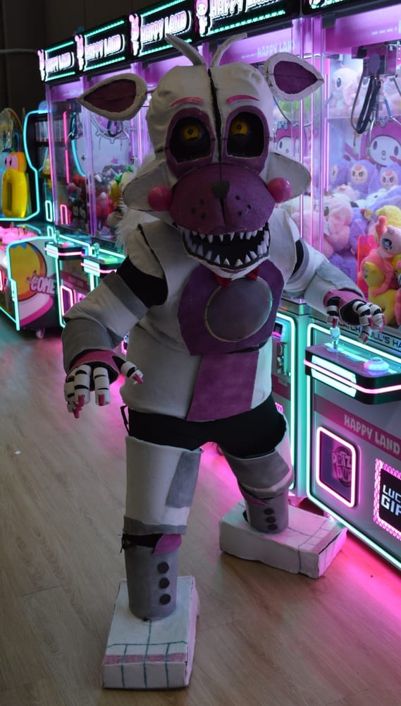Funtime Foxy (Five Nights at Freddy's: Sister Location) - Fotografía por Nuirela